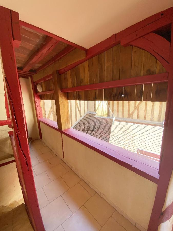 Superbe Appartement, General Allix A Sens Kültér fotó
