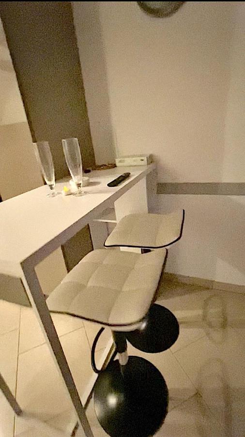 Superbe Appartement, General Allix A Sens Kültér fotó