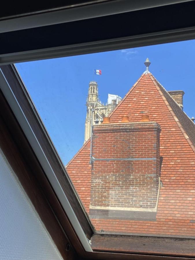 Superbe Appartement, General Allix A Sens Kültér fotó