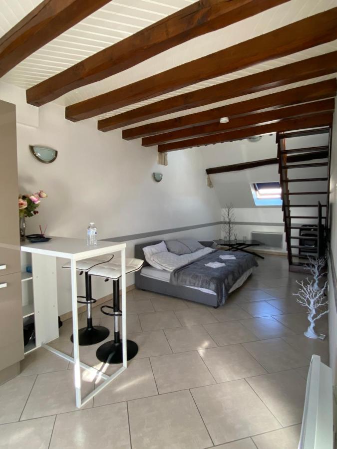 Superbe Appartement, General Allix A Sens Kültér fotó